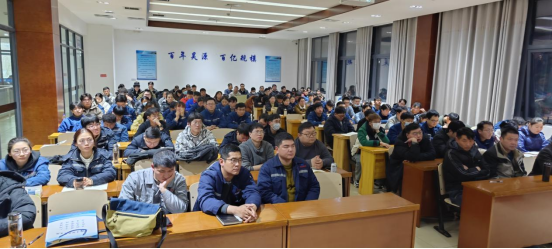 筑牢安全防線 賦能產業發展——阜陽技師學院2025年安全生產與特種作業人員安全技術培訓全面啟動